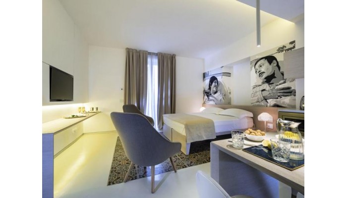Hotel Duomo Suites & Spa poza 1