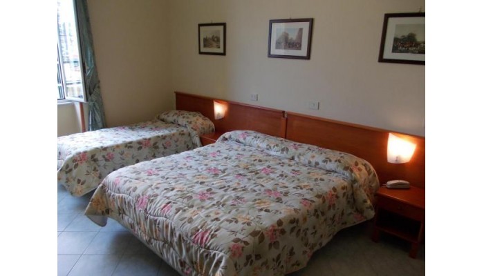 Hotel Garden Napoli poza 4