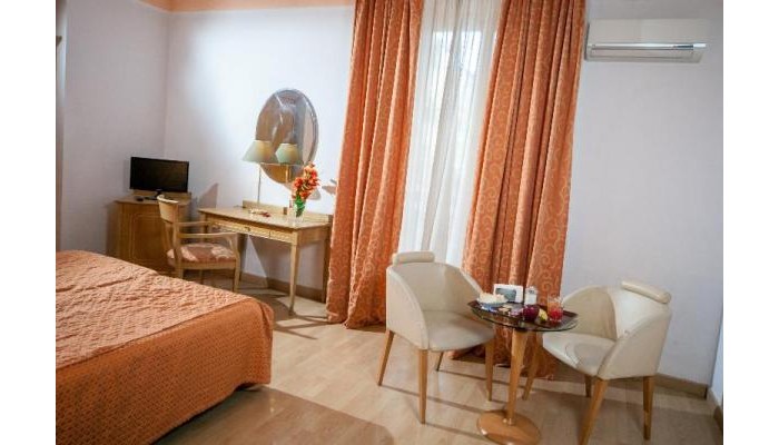 Hotel La Pace poza 8