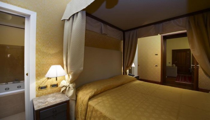 Grand Hotel Piazza Borsa poza 14