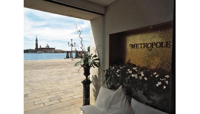 Hotel Metropole poza 40