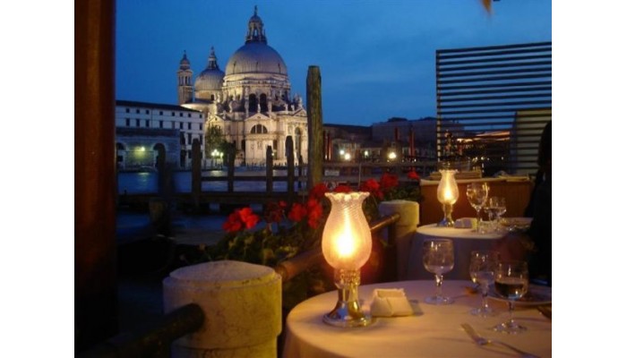 Hotel Monaco And Grand Canal poza 3